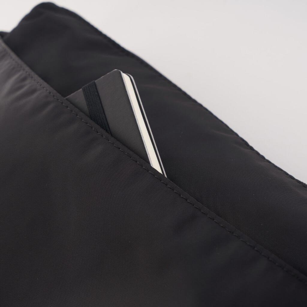 Hedgren Eye Medium Crossbody Bag RFID Black - Image 3